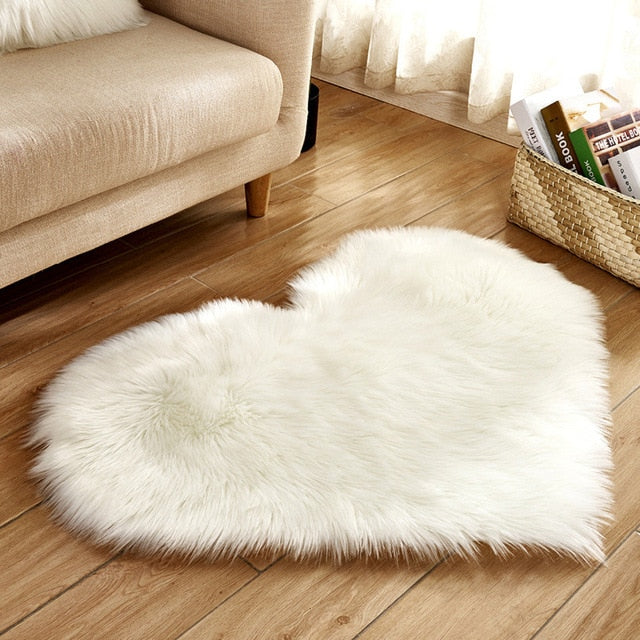 SUPERPLUSH - Furry Heart Rugs