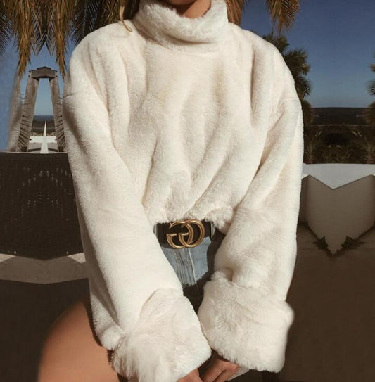 SUPERPLUSH - Casual, Warm, Faux Fur Pullover Top