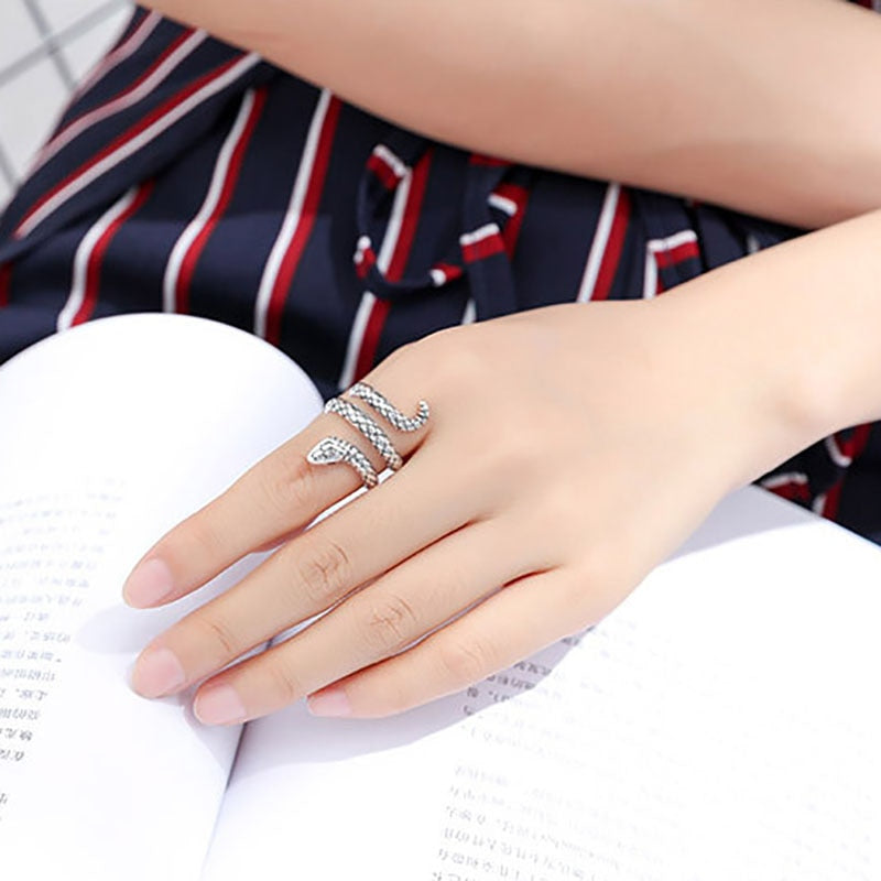 Cute Snake Ring