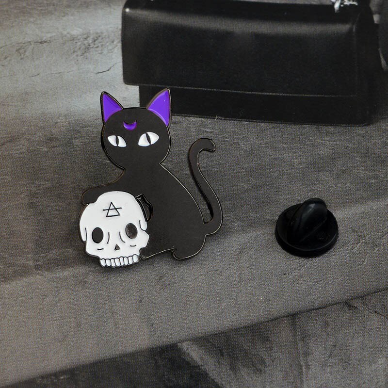 Bad Witch Crystal Ball & Black Cat Pin